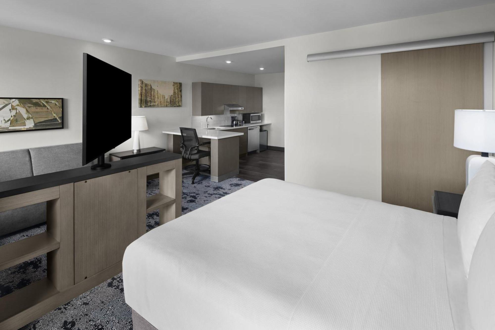 Hyatt House Raleigh Downtown/Seaboard Station Hotel Room photo
